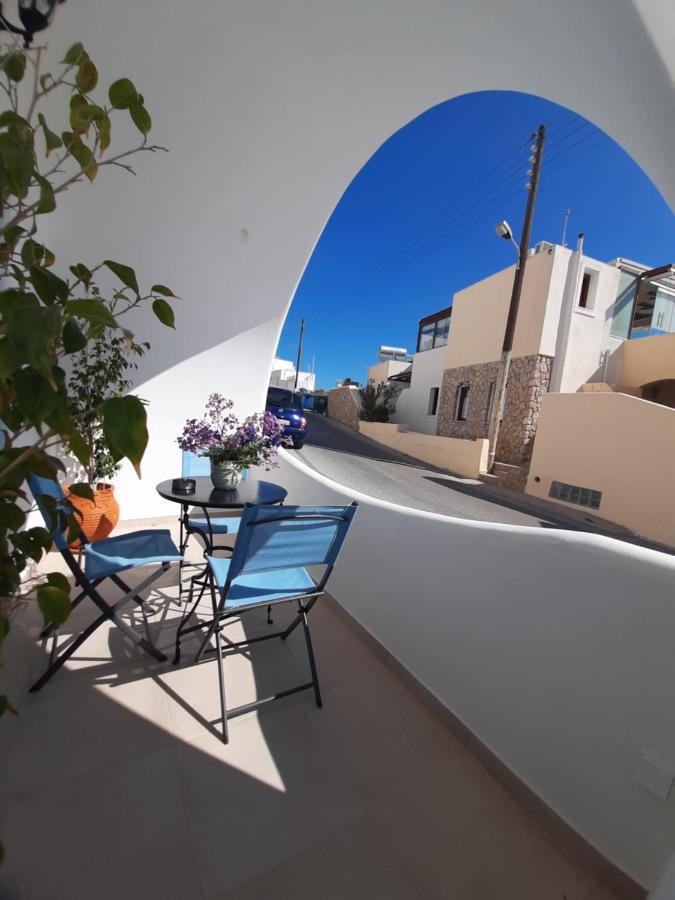 Atlantida Spacious Flat Fira  Exterior photo
