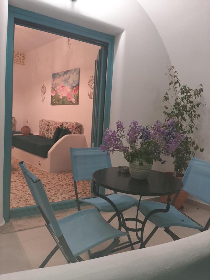 Atlantida Spacious Flat Fira  Exterior photo