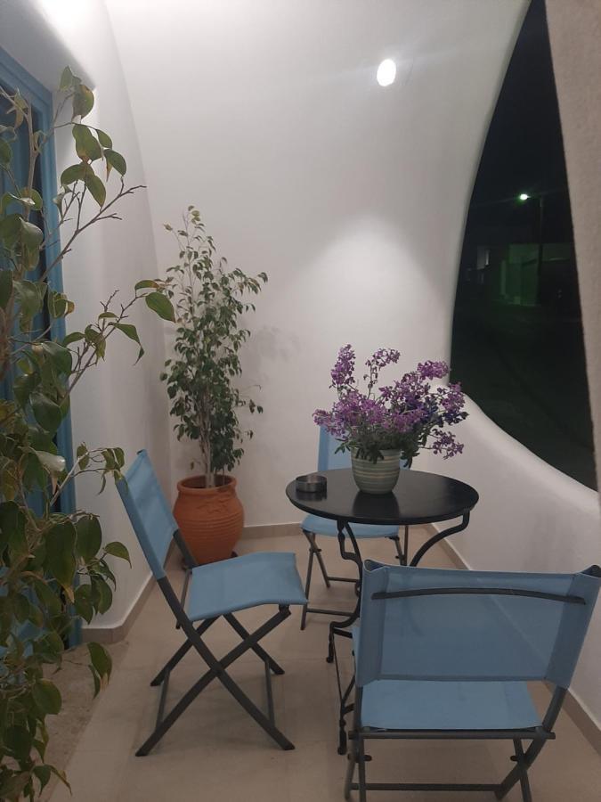 Atlantida Spacious Flat Fira  Exterior photo