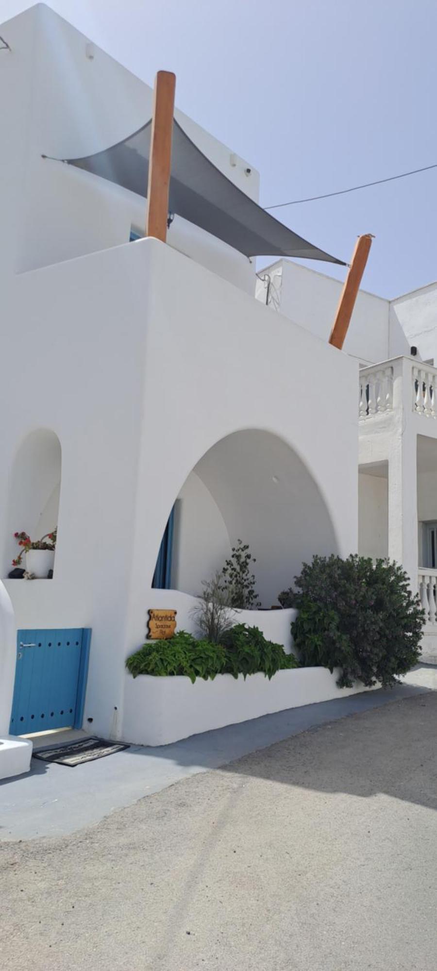 Atlantida Spacious Flat Fira  Exterior photo