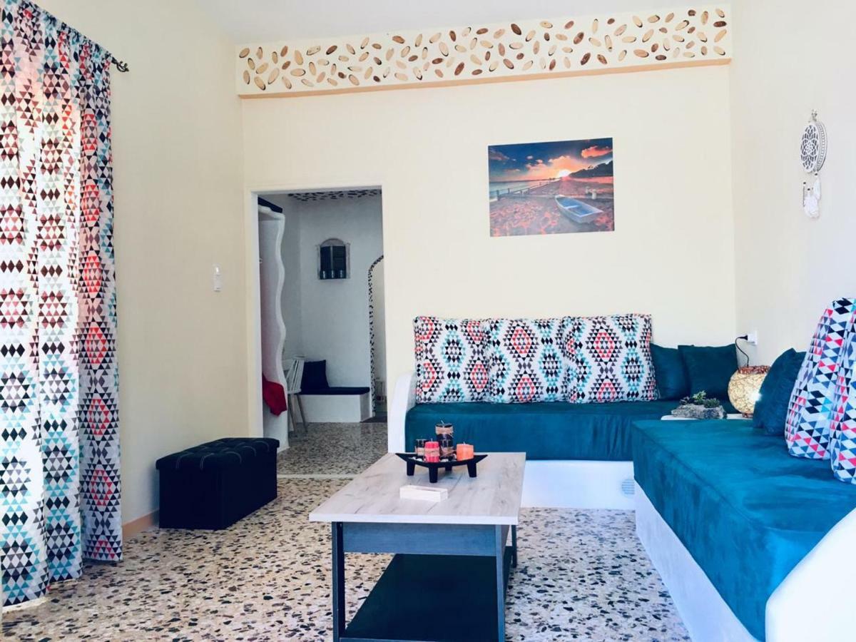Atlantida Spacious Flat Fira  Exterior photo